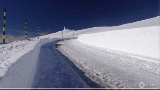 Schnee aufv dem Mont Ventoux, Südfrankreich, by: castel-franc.com