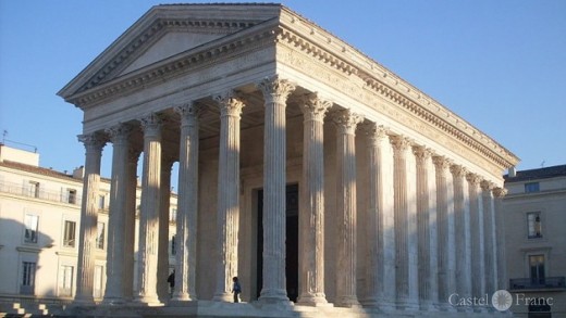 Maison Carrée in Nîmes, "Via Domitia" bei castel-franc.com