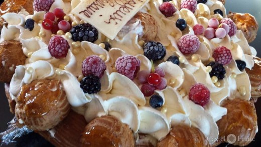 Profiteroles Chantilly Chataigne et fruits...