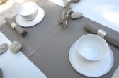 Tischläufer "warmgrau", 150x45 cm; ⓒ Castel Franc /Provence Geschenkideen