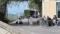 Seifenkistenrennen in Velleron, Provence: vor der Bar du Sport